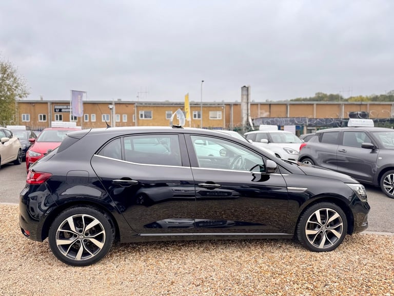 2016 Renault Megane 1.5 dCi Dynamique S Nav 5dr HATCHBACK Diesel Manual