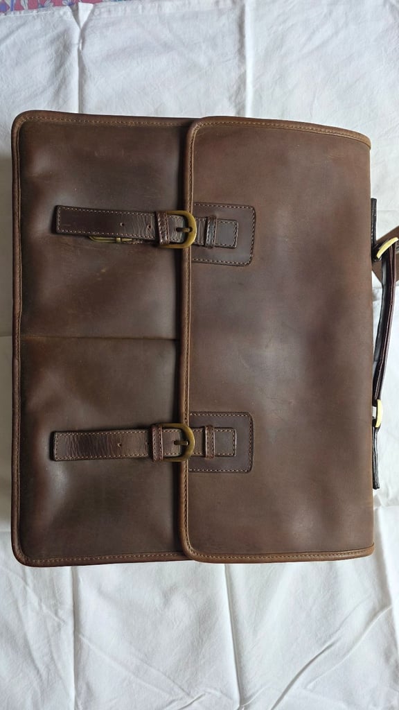image for MENS HEAVY DUTY LEATHER LAP TOP BAG 