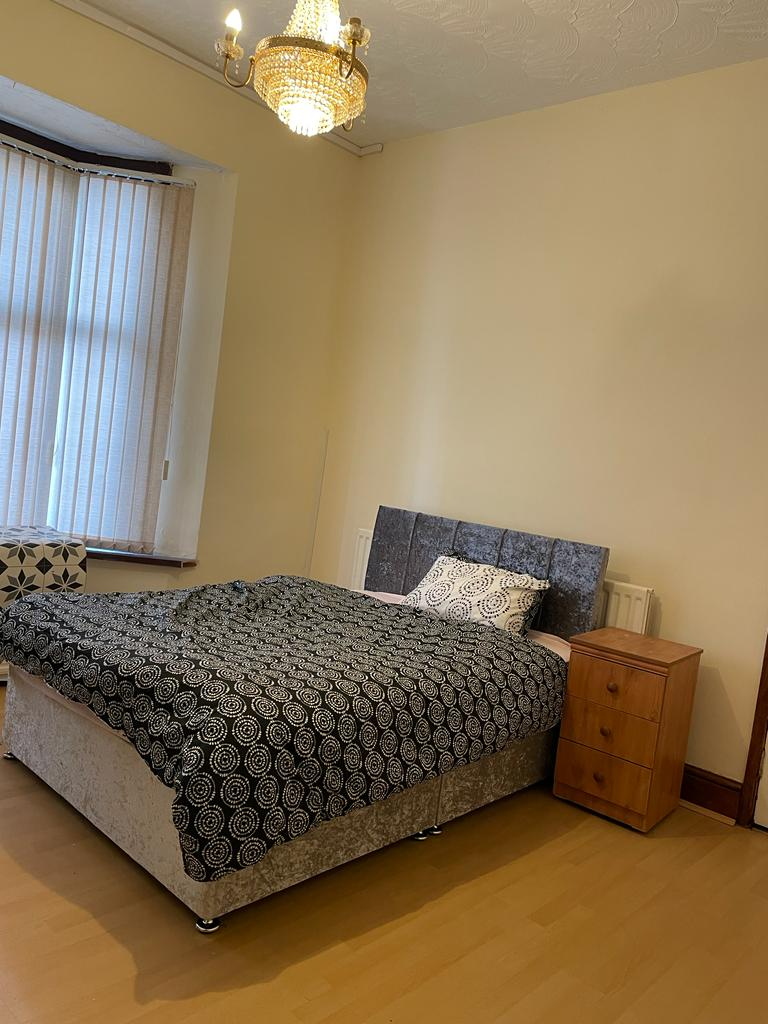 ROOM IN SHARED HOUSE IN GREAT BARR, BIRMINGHAM. DSS ONLY. ALL BILLS INCLUDED - £0 Service Charges