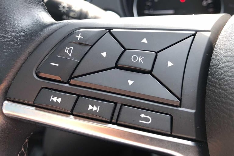 2021 Nissan Qashqai 1.3 DiG-T 160 [157] N-Connecta 5dr DCT Glass Roof HATCHBACK Petrol Automatic