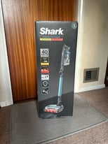 Shark Anti Hair Wrap Cordless Stick Vacuum Cleaner IZ201UKT.New