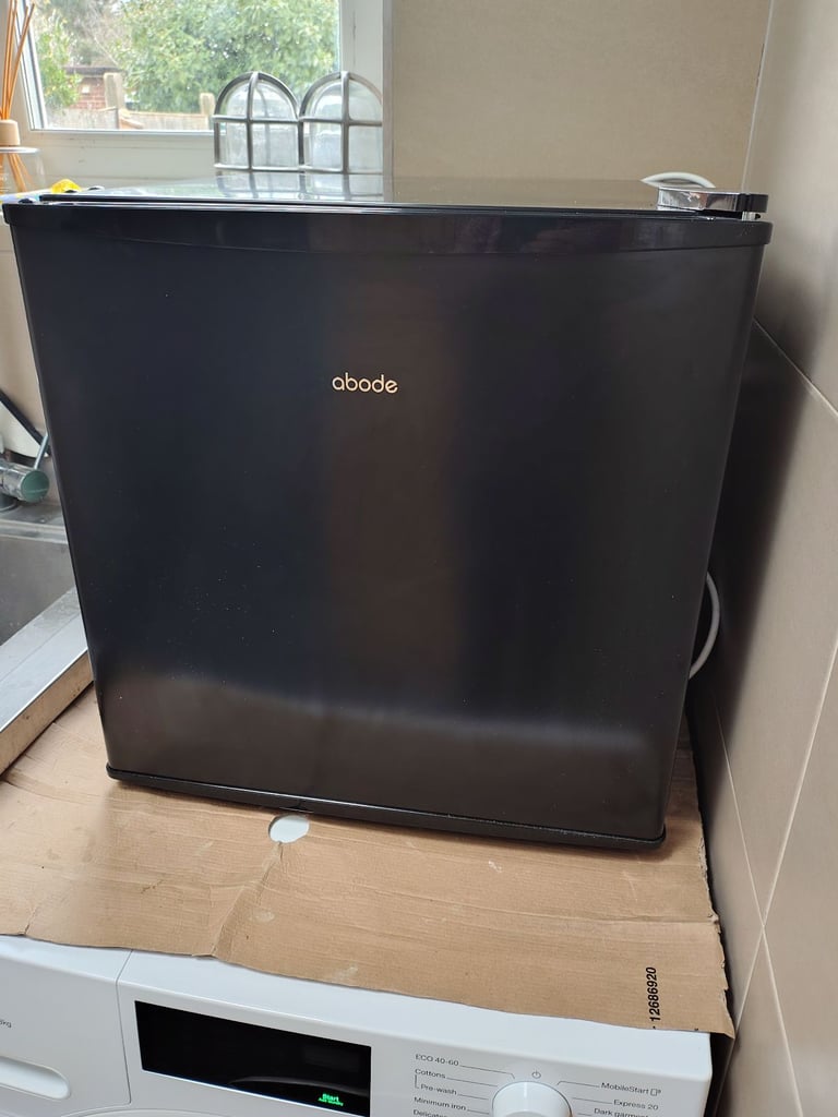 Abode table top freezer 