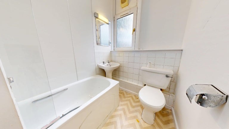 2 bedroom flat in Clifton Road, Hilton, Aberdeen, AB24 4DT