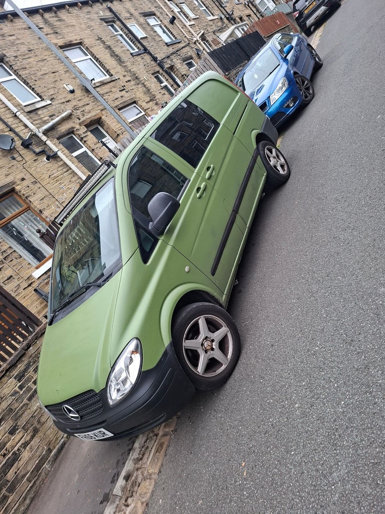 Mercedes Vito Traveliner 6 seater 