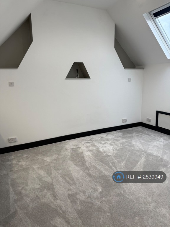 3 bedroom house in Dewhurst Road, Cheshunt, EN8 (3 bed) (#2639949)