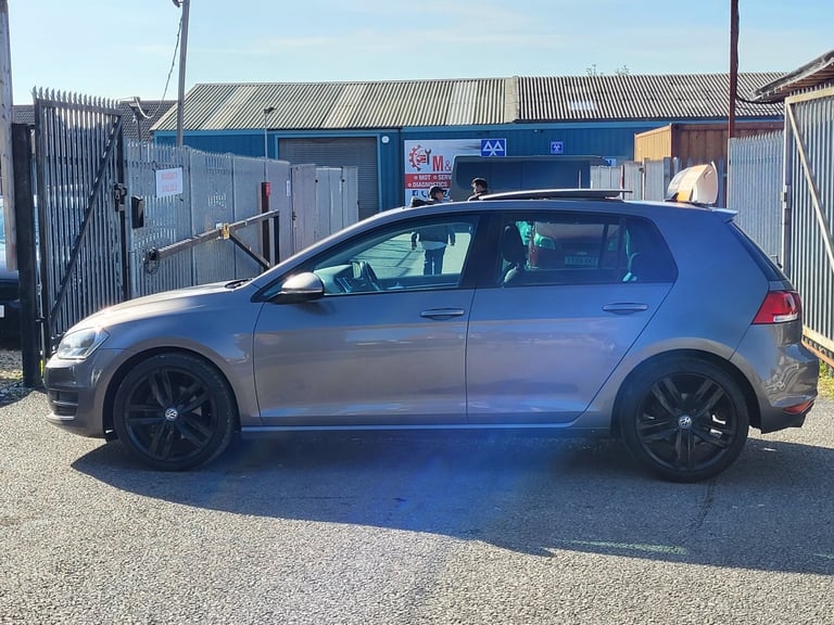 2016 Volkswagen Golf 1.6 TDI 110 GT Edition 5dr DSG PAN ROOF TOP SPEC HATCHBACK Diesel Automatic