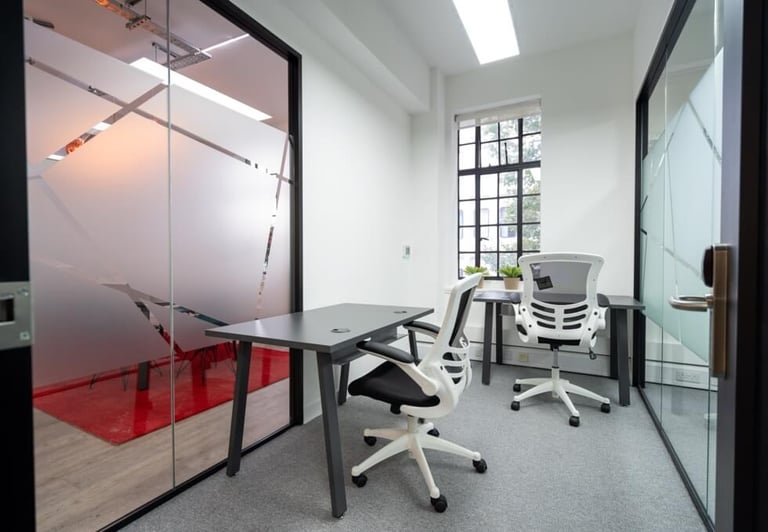 Furnished offices to rent in *King's Cross*. Office Spaces for 2 to 75 desks NW1