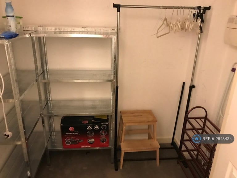 2 bedroom flat in Wicket Drive, Birmingham, B16 (2 bed) (#2648434)