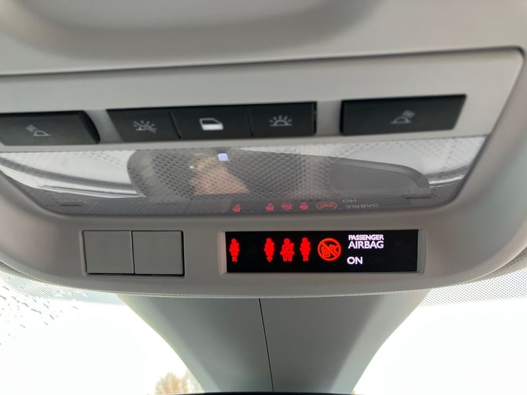 2023 Vauxhall Grandland 1.2 Turbo GS 5dr Auto Hatchback PETROL Automatic