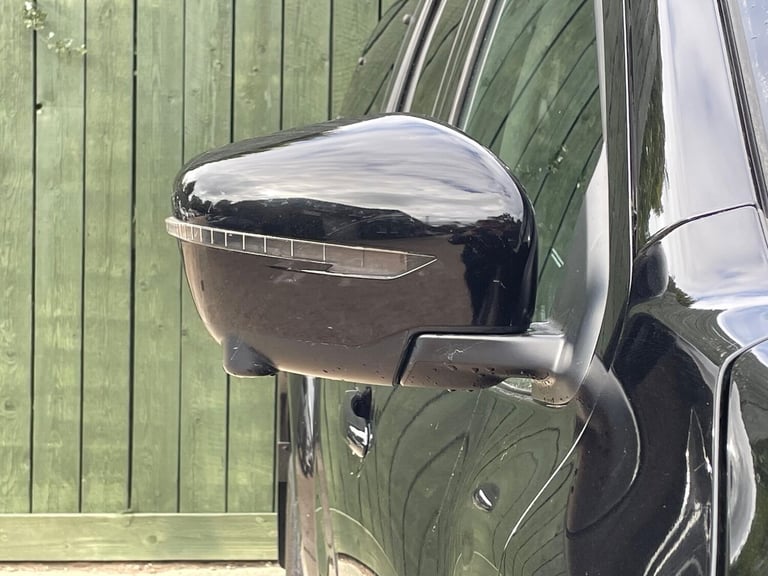 2021 Nissan Navara 2.3 dCi N-Guard Auto 4WD Euro 6 4dr PICK UP Diesel Automatic