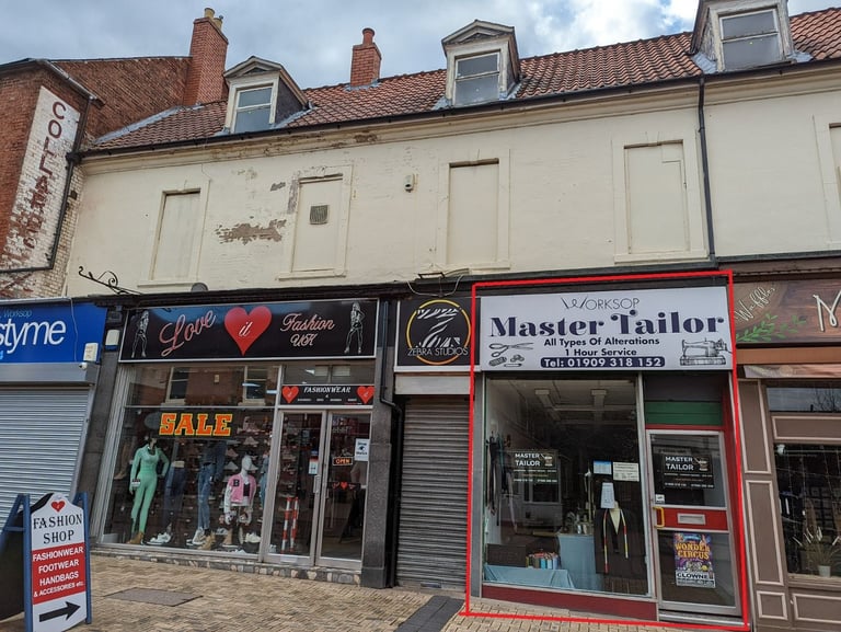 image for Shop for rent - Worksop - £135 per week - Direct from Landlord - No Premiums - No extra costs