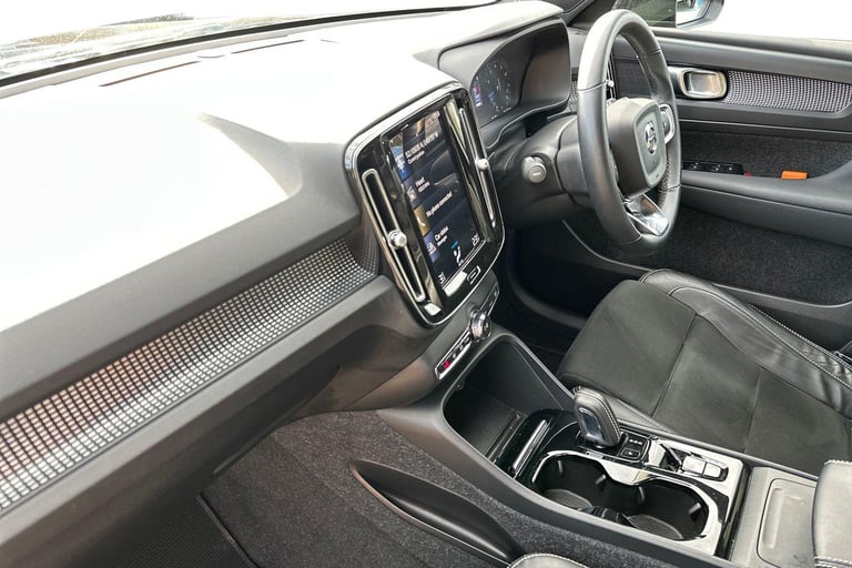 2022 Volvo XC40 1.5 T3 [163] R DESIGN 5dr Geartronic Estate Petrol Automatic