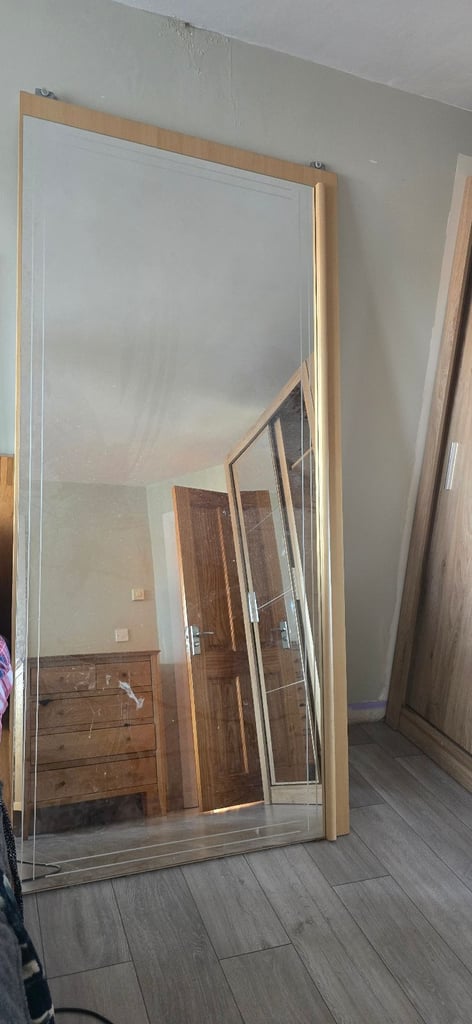 Free pine wardrobes and slide robe doors