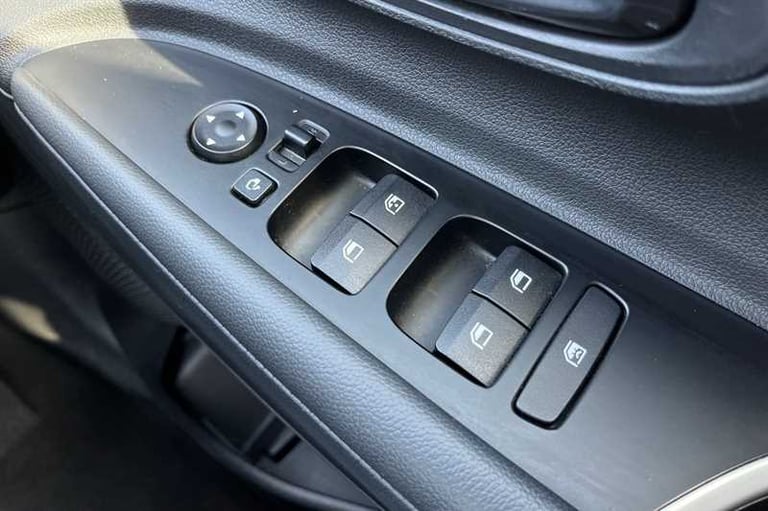 2022 Hyundai i20 1.0 T-GDi MHEV Premium Hatchback 5dr Petrol Hybrid DCT Euro 6 (s/s) (100 ps Hatc...