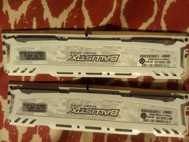 Pair of Ballistix 4GB DDR4 2400MHz 288 pin memory sticks. Desktop DDR4