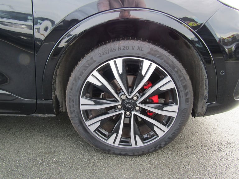 2024 Ford Kuga 2.5 PHEV ST-Line X 5dr CVT - 20'' Alloys / Tech Pack / Huge saving VS New Estate P...