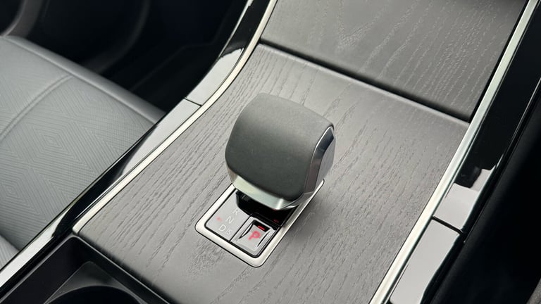 2024 Land Rover Range Rover Velar 2.0 D200 MHEV Dynamic HSE 5dr Auto Diesel Estate Estate Diesel ...
