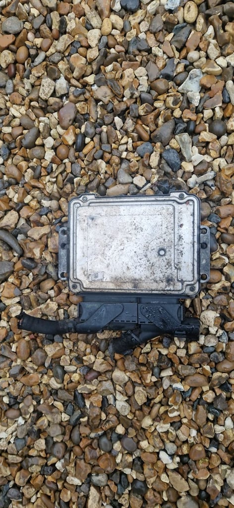 Vauxhall Zafira B 08-13 Automatic Auto 1.9 CDTI Diesel ECU Control Module 0281014452