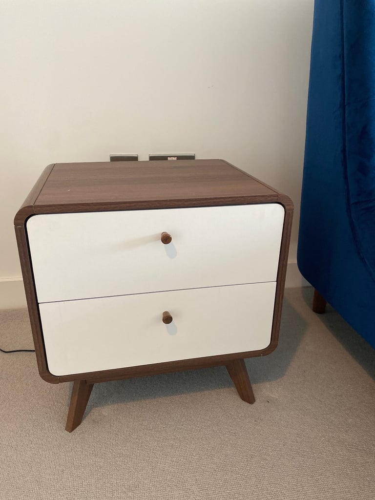 Two Bedside Tables with Drawers