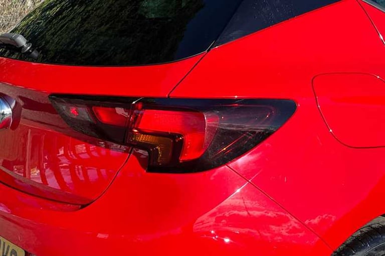 2019 Vauxhall Astra 1.4T 16V 150 Elite Nav 5dr Auto HATCHBACK PETROL Automatic