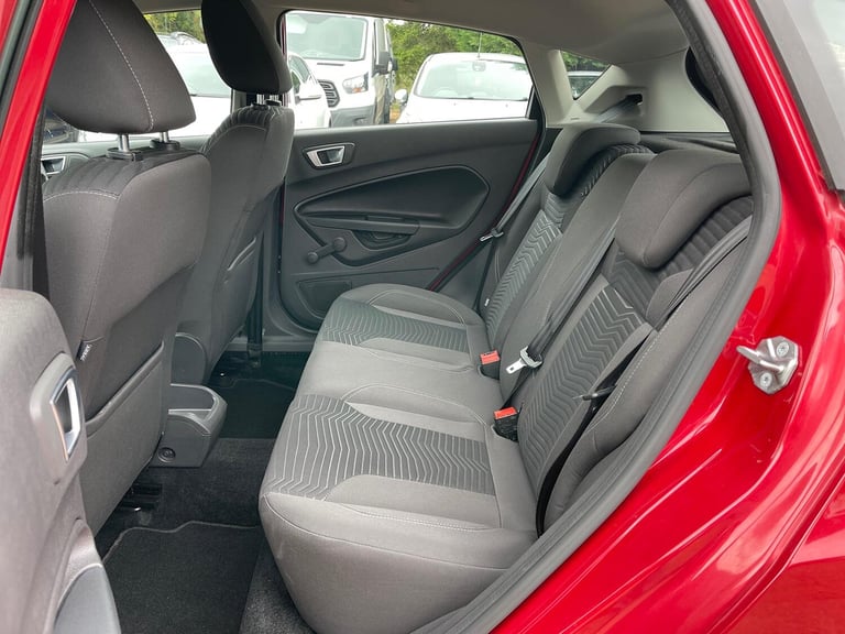 FORD FIESTA 1.0 T EcoBoost Zetec 2015