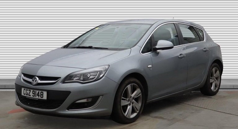 image for 2016 Vauxhall Astra 1.6i SRi Euro 6 5dr HATCHBACK Petrol Manual