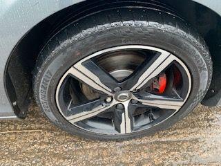 2017 Volvo V40 2.0 T3 R-Design Nav Plus Euro 6 (s/s) 5dr HATCHBACK Petrol Manual