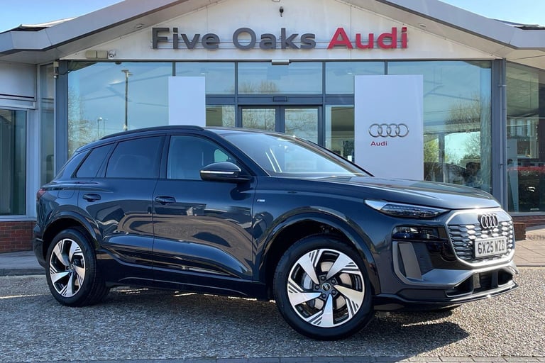 2025 Audi Q6 e-tron 100kWh S line SUV 5dr Electric Auto quattro (388 ps) ESTATE Electric Automatic