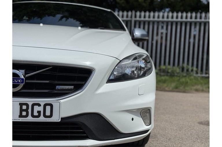 2013 Volvo V40 D2 R-Design Hatchback Diesel Automatic