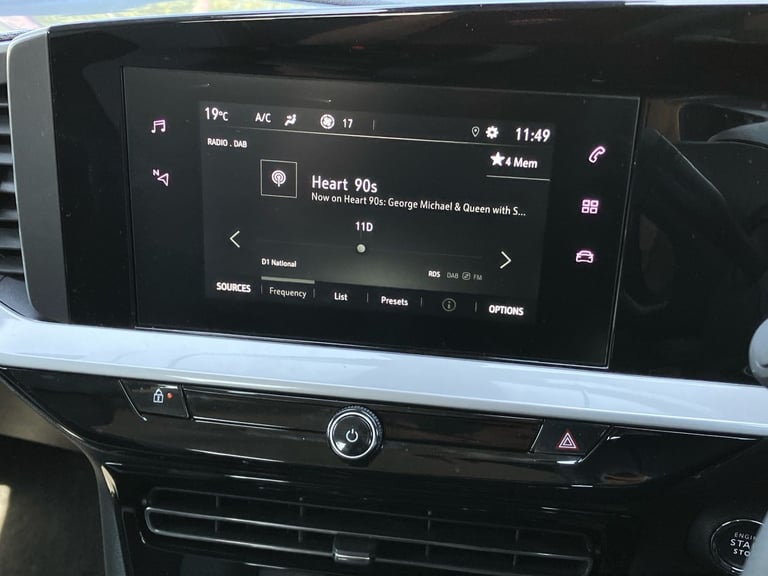 2024 Vauxhall Mokka 100kW Design 50kWh 5dr Auto SUV Electric Automatic