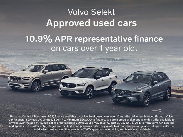 2024 Volvo XC40 Plus, B3 Mild hybrid, Petrol, Dark ESTATE Petrol/Electric Hybrid Automatic