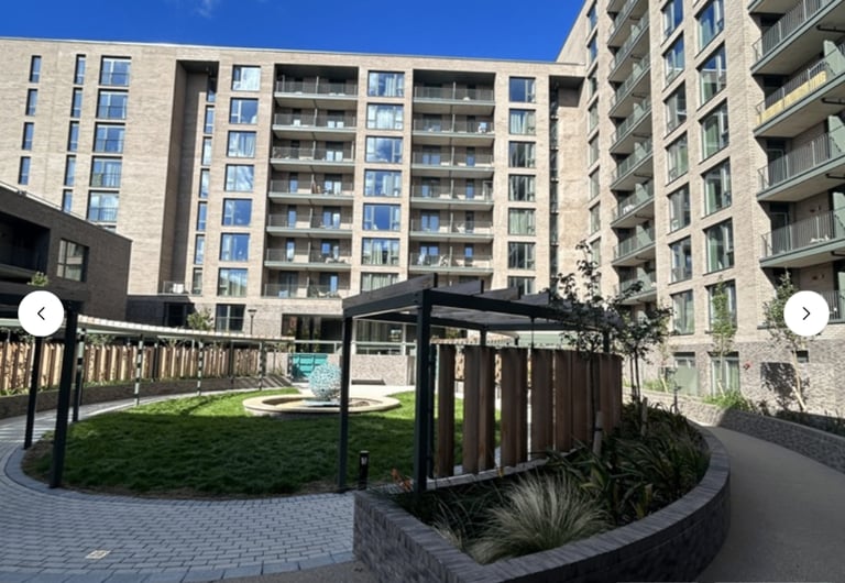 2 Bed Flat, Avebury Boulevard, MK9