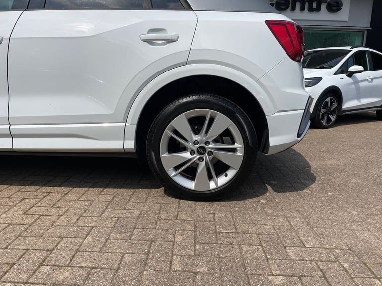 2022 Audi Q2 35 TFSI S Line 5dr S Tronic Estate Petrol Automatic