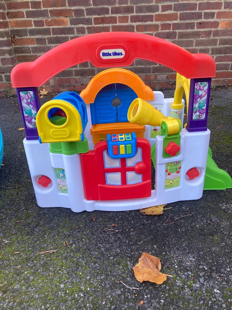 image for Little tikes house 