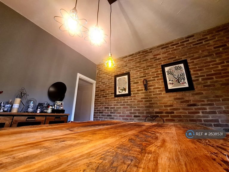 3 bedroom house in Victoria Avenue, Chesterfield, S43 (3 bed) (#2638531)