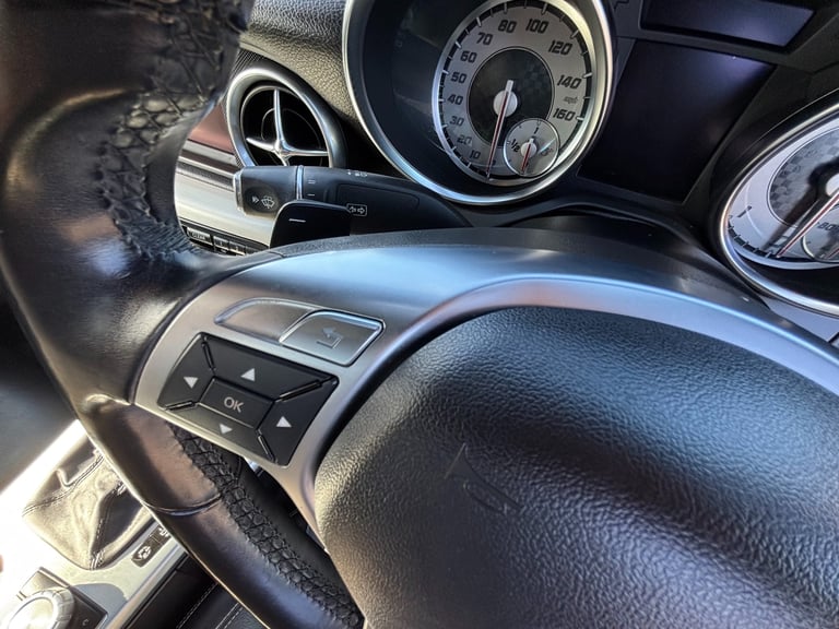 2012 Mercedes-Benz SLK SLK 250 CDI BlueEFFICIENCY AMG Sport 2dr Tip Auto CONVERTIBLE Diesel Autom...