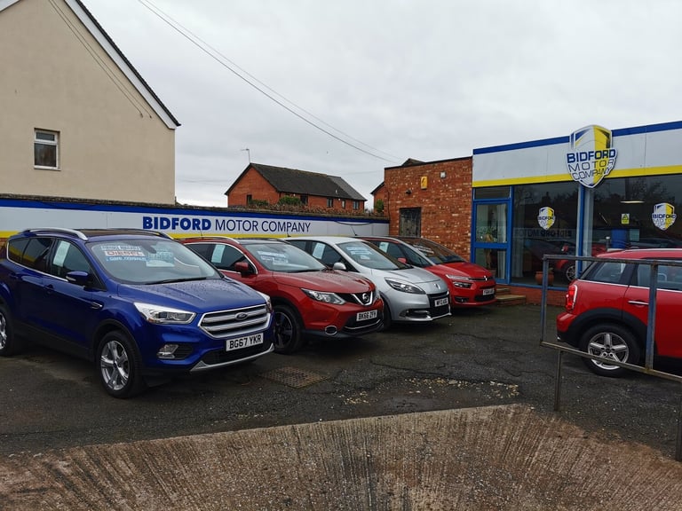 2014 Vauxhall Mokka 1.6i Exclusiv 5dr HATCHBACK Petrol Manual