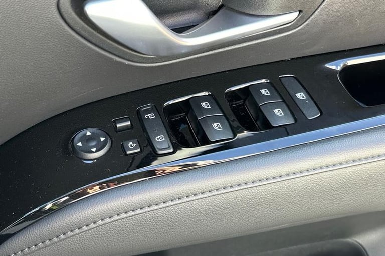 2023 Hyundai TUCSON 1.6 h T-GDi Ultimate SUV 5dr Petrol Hybrid Auto Euro 6 (s/s) (230 ps) Autom S...