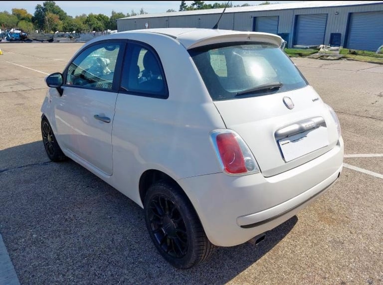 2011 Fiat 500 0.9 TwinAir 3dr Dualogic HATCHBACK Petrol Automatic