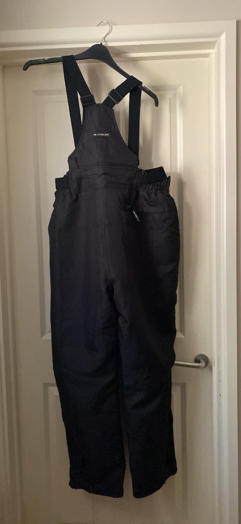 image for Salopettes men’s nearly new