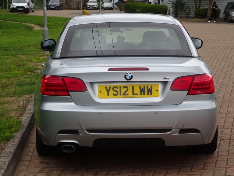 2012 BMW 3 Series 2.0 320d Sport Plus Edition Euro 5 (s/s) 2dr CONVERTIBLE Diesel Manual
