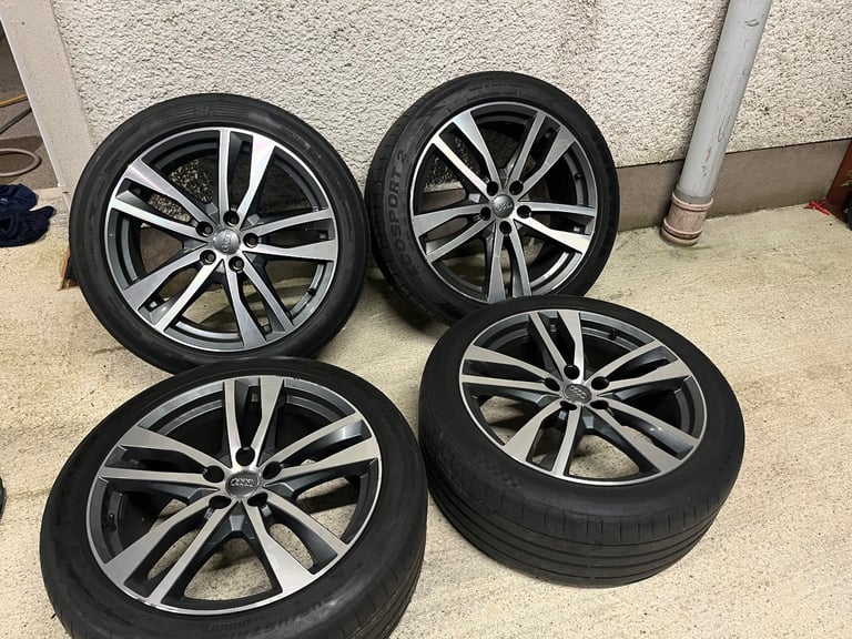 Genuine Audi A6 alloys 19”
