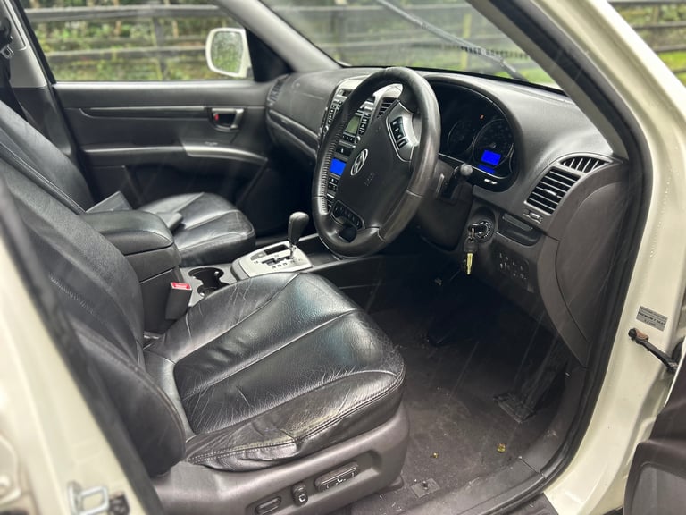 Hyundai, SANTA FE, Estate, 2011, Semi-Auto, 2199 (cc), 5 doors