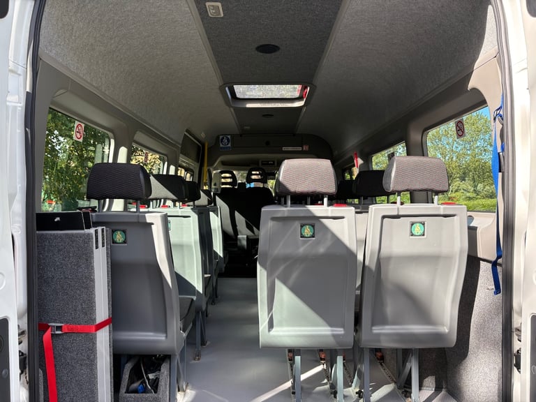 67reg Peugeot Boxer / Citroen Relay 2.0hdi 6spd 17 Seat WAV Minibus_Non D1 Model