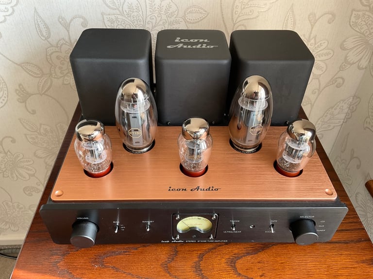 Icon Audio Class A Stereo Valve Amplifier Model 30SE KT150 with Remote Control