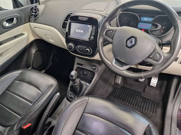 2017 Renault Captur 1.5 dCi 110 Signature S Nav 5dr HATCHBACK DIESEL Manual
