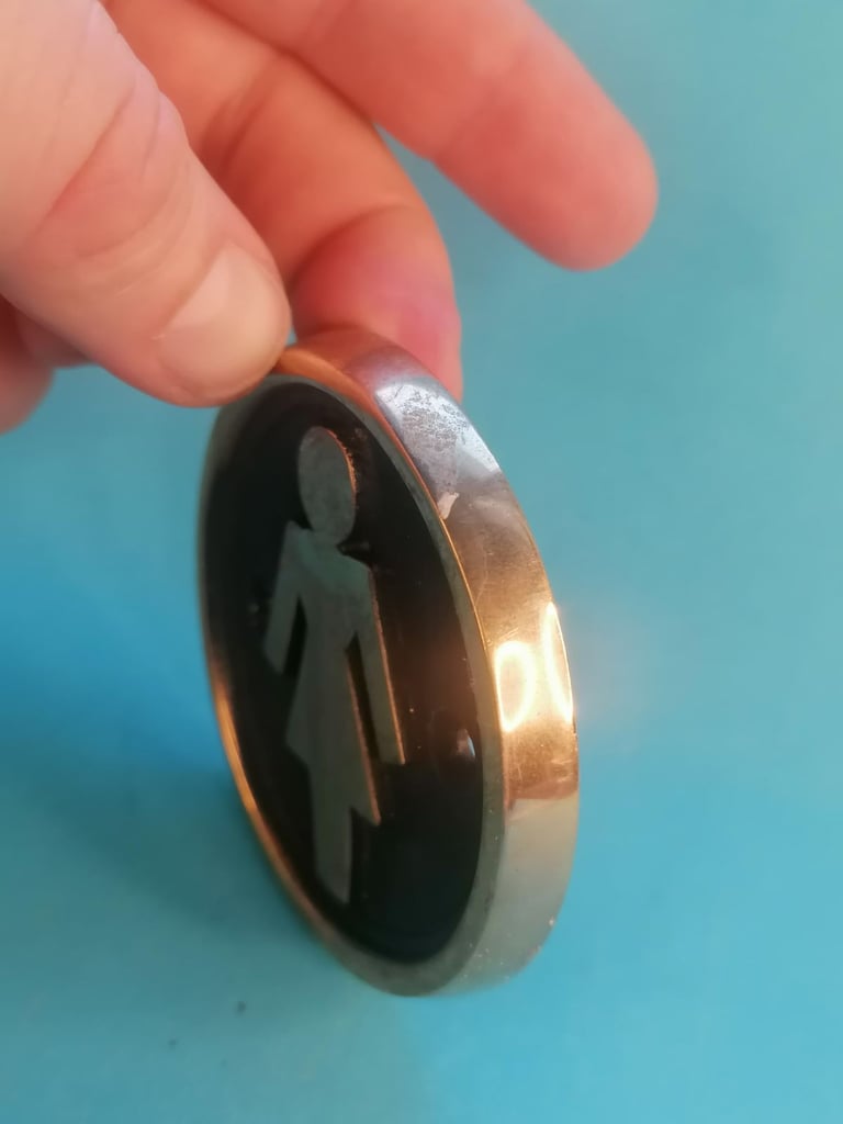 Vintage  brass  Toilet Lady door badge. Measurements on my pictures. As seen.