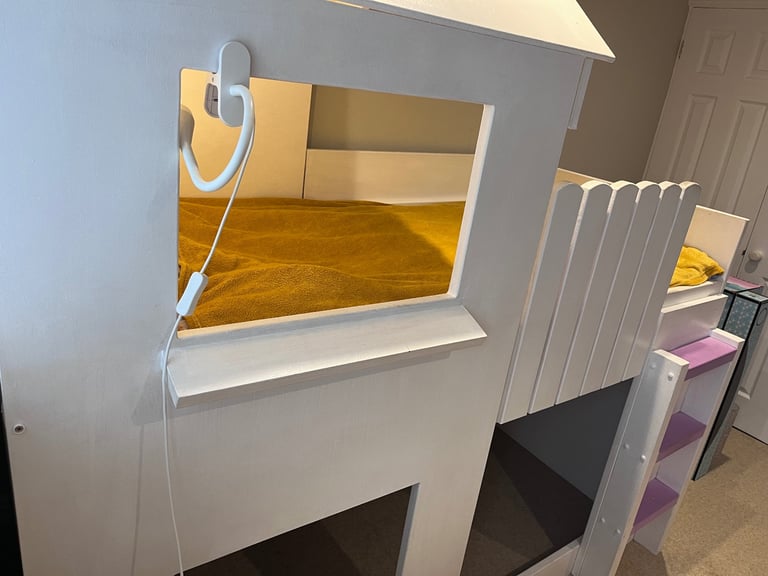 High bed / bunk bed