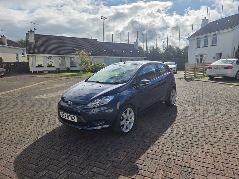 image for Ford, FIESTA, Hatchback, 2012, Manual, 1242 (cc), 3 doors