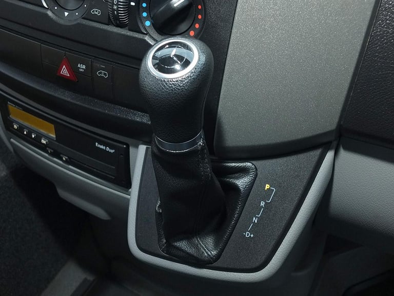 2017 Mercedes-Benz SPRINTER 514 CDI 7G-TRONIC Automatic Euro 6 - 17 Seat PSV WAV